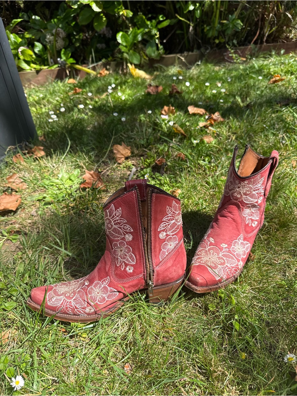 Women’s Coral Embroidered Western Ankle Boots - Picture 5 of 5